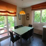 Adosado En Nantes *