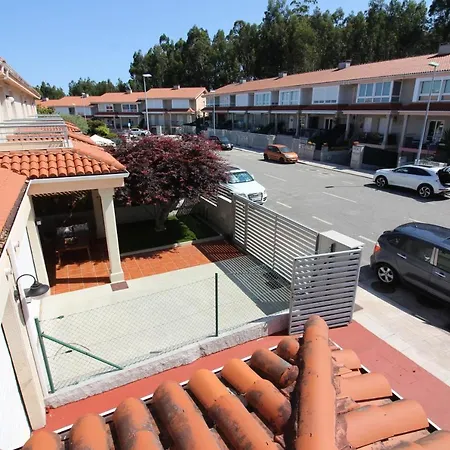 Adosado En Nantes בית נופש